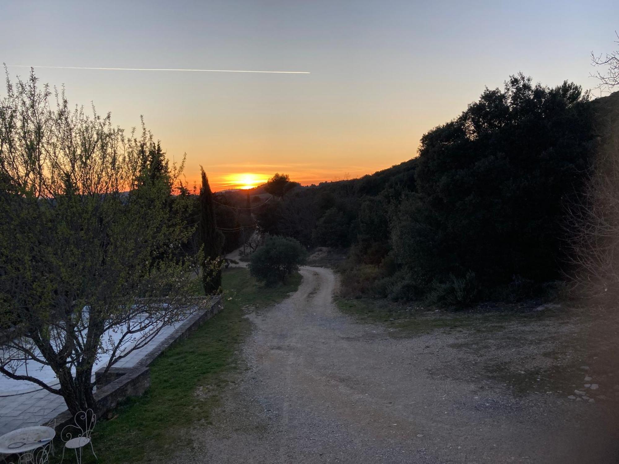 リュストレル Maison Au Colorado Provencalヴィラ エクステリア 写真