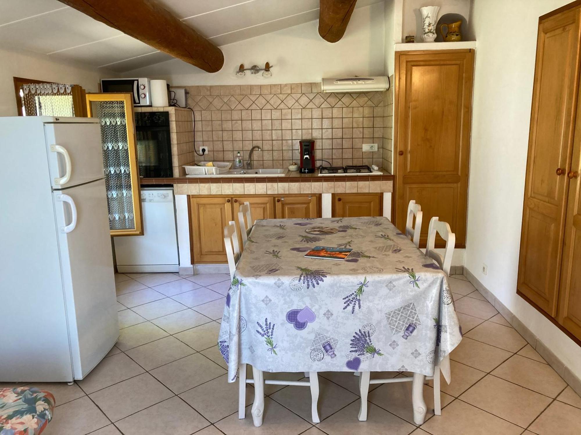 リュストレル Maison Au Colorado Provencalヴィラ エクステリア 写真